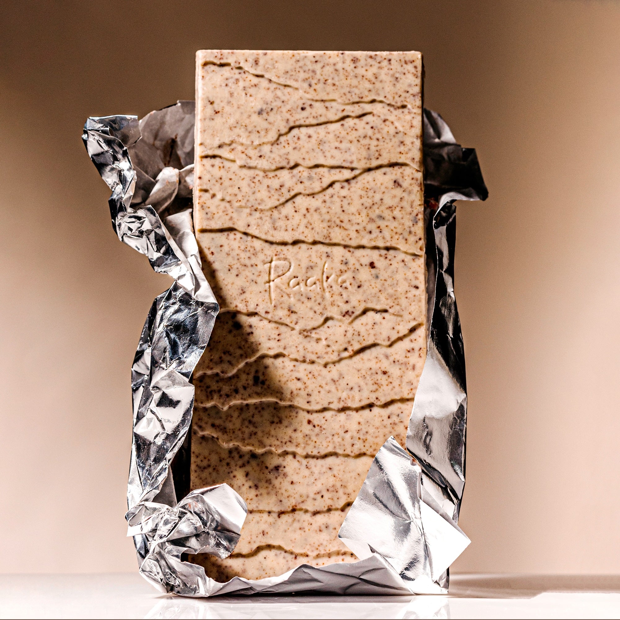 Cookies & Cream - Vegan White Chocolate Bar – Raaka Chocolate