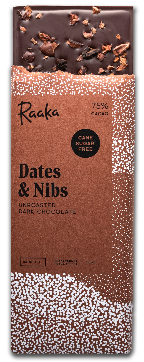DATES AND NIBS BAR IN WRAPPER WITH BAR POPPING OUT.