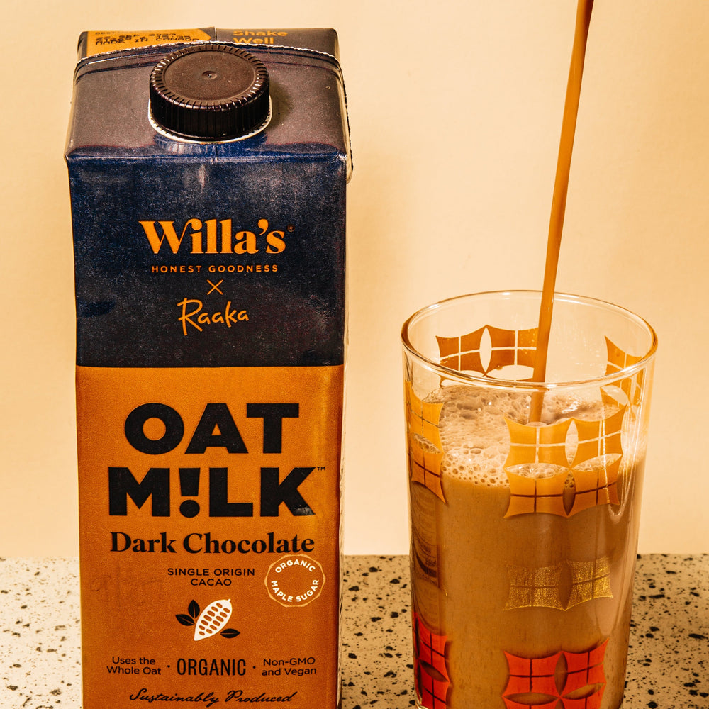 
                  
                    Holiday Hot Chocolate Oat Milk Bundle - Raaka Chocolate
                  
                